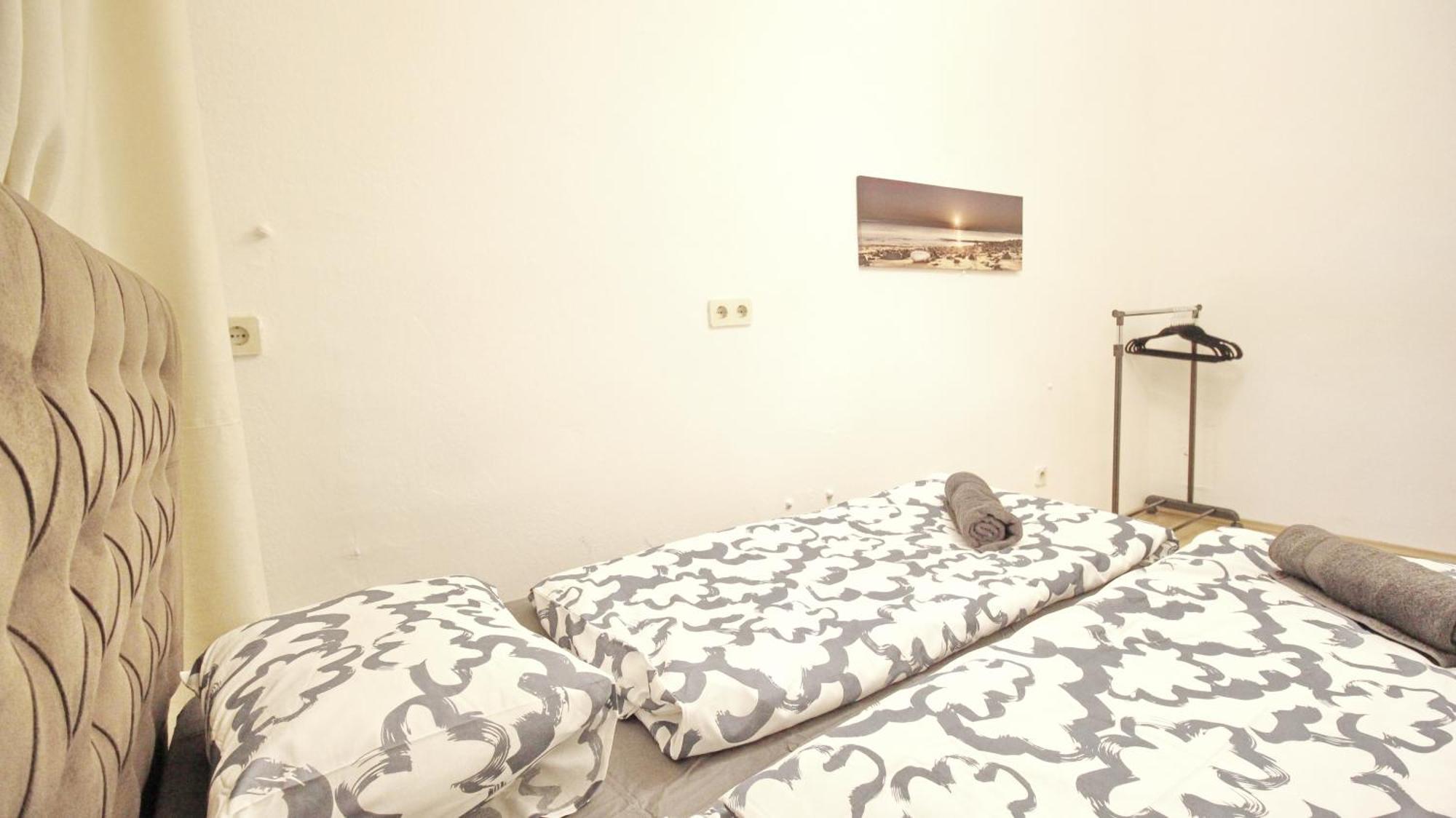 Comfortable Rooms Near Schoenbrunn Palace Hl เวียนนา ภายนอก รูปภาพ